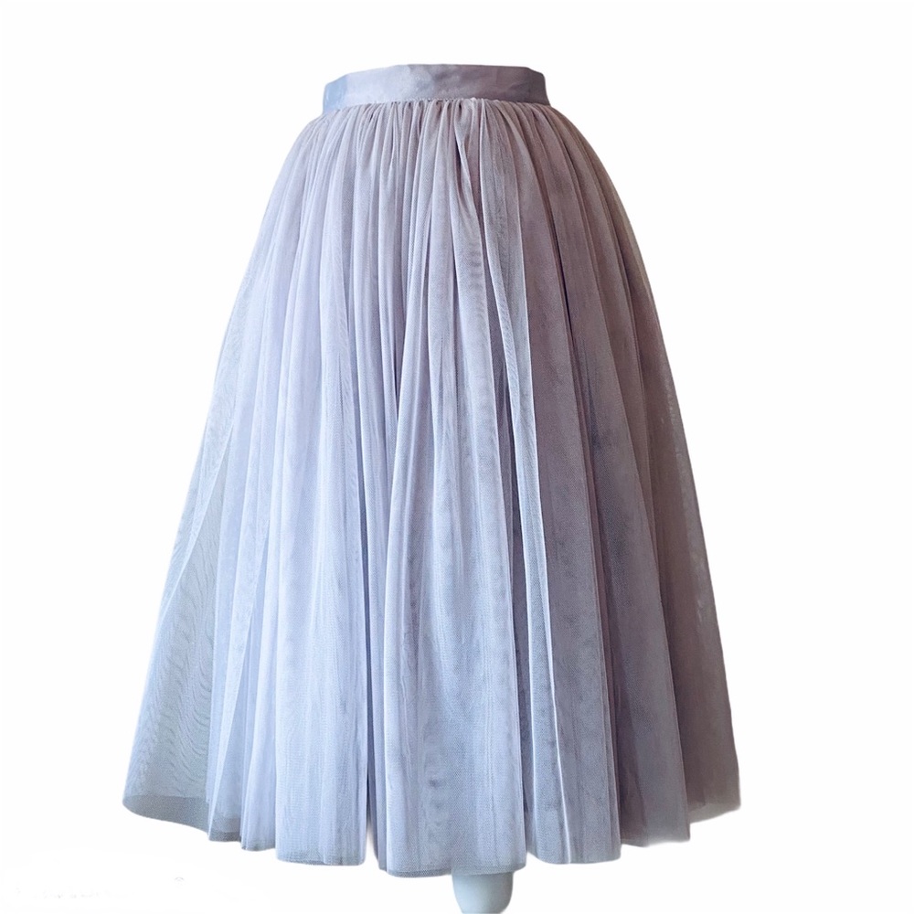 LULU’s • Ballerina Grey Tulle Ballerina Skirt (S)